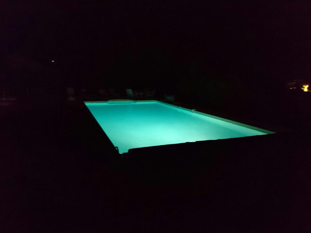 Holiday Home Villa Castel Marie Louise 네레스레벵즈 외부 사진